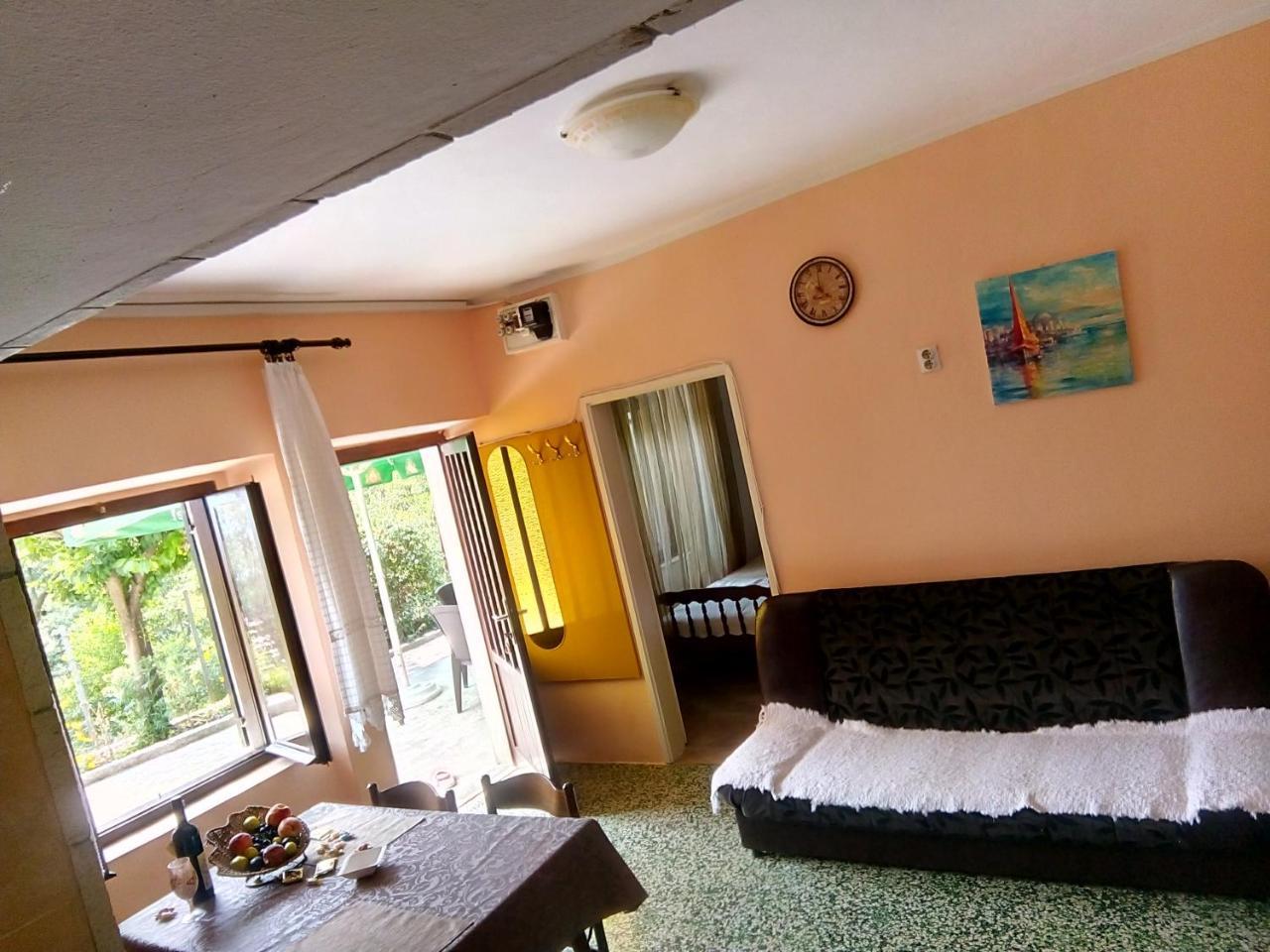 Vukotic Apartment *